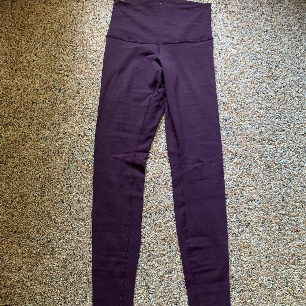 SOLDDDDD!!Lululemon wonder under pant full length!